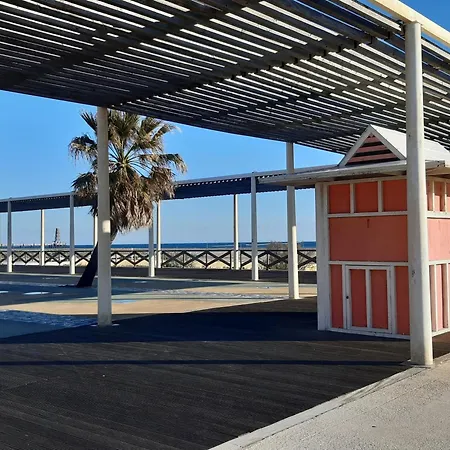 Villa Charmante T3 Mezzanine Climatisée Avec Piscine Et Parking Privé - 6 Pers., Port - Fr-1-798-41