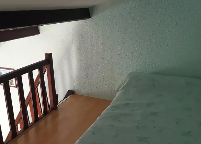 Villa Charmante T3 Mezzanine Climatisee Avec Piscine Et Parking Prive - 6 Pers., Port - Fr-1-798-41 Leucate