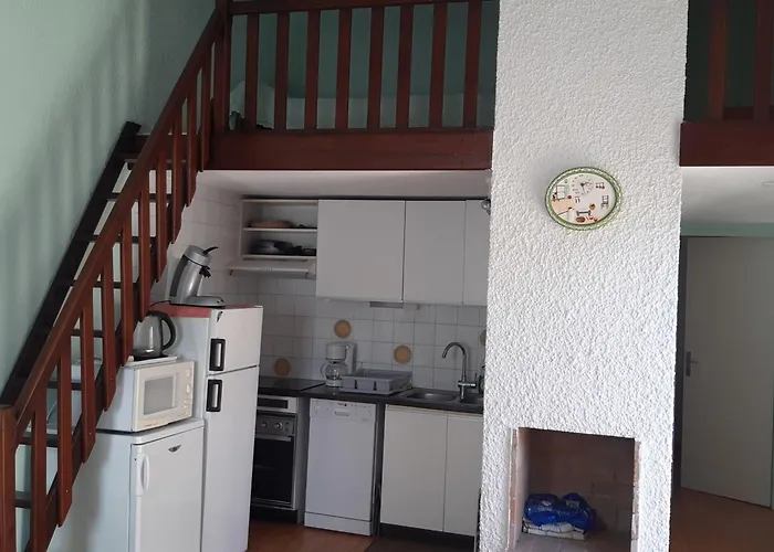 Charmante T3 Mezzanine Climatisee Avec Piscine Et Parking Prive - 6 Pers., Port - Fr-1-798-41 Villa Leucate