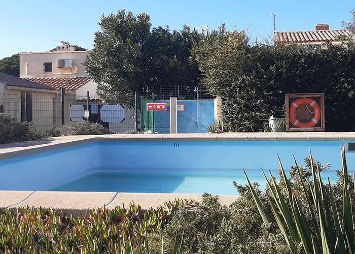 Βίλα Charmante T3 Mezzanine Climatisee Avec Piscine Et Parking Prive - 6 Pers., Port - Fr-1-798-41 Leucate